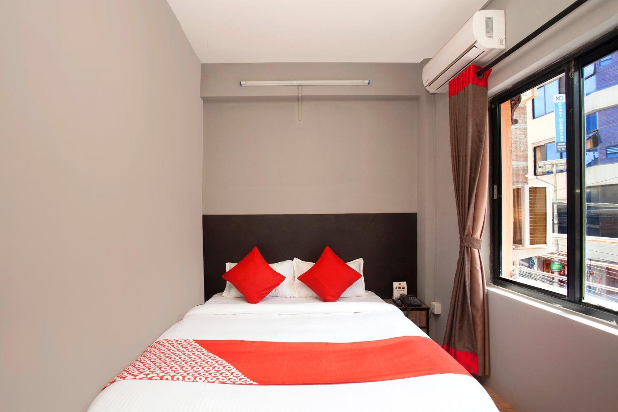 Oyo 587 Hotel Tradition Inn Katmandou Extérieur photo